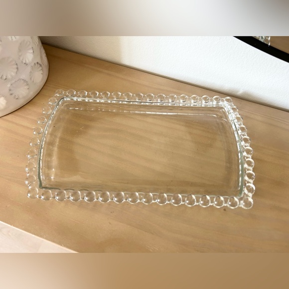 Vintage Mid Century Elegant Clear Thick Bubble Glass Serving Dish - Picture 2 of 4